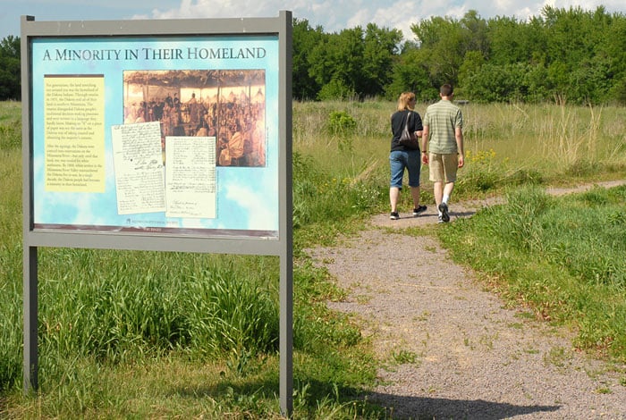 Explore activities at the Traverse des Sioux site.